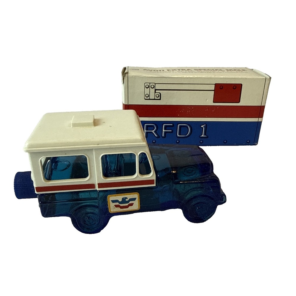 Vtg 1970s Avon Extra Special Male USPS Mail Jeep Aftershave Decanter Full W/Box
